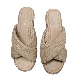 Platform sandals Sz 6